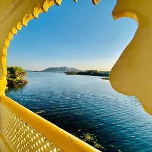 hotel-vallabh-at-lake-pichola.udaipurhotels.org/